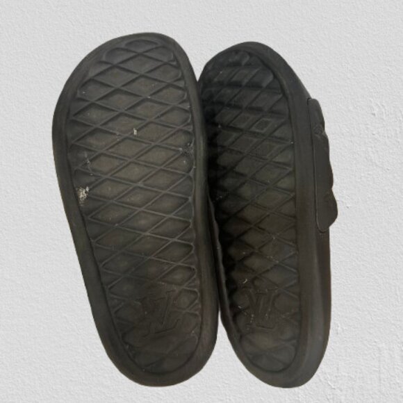 Authentic Louis Vuitton Monogram Waterfront Mule Shoes Size 9 - Picture 4 of 4
